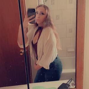 Meet your Posher, Chelsie